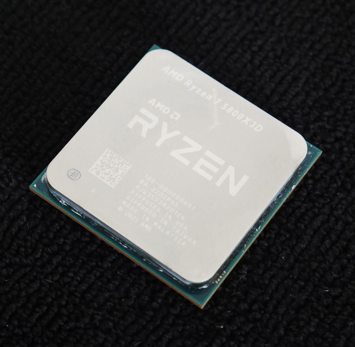 Review AMD Ryzen 7 5800X3D 490