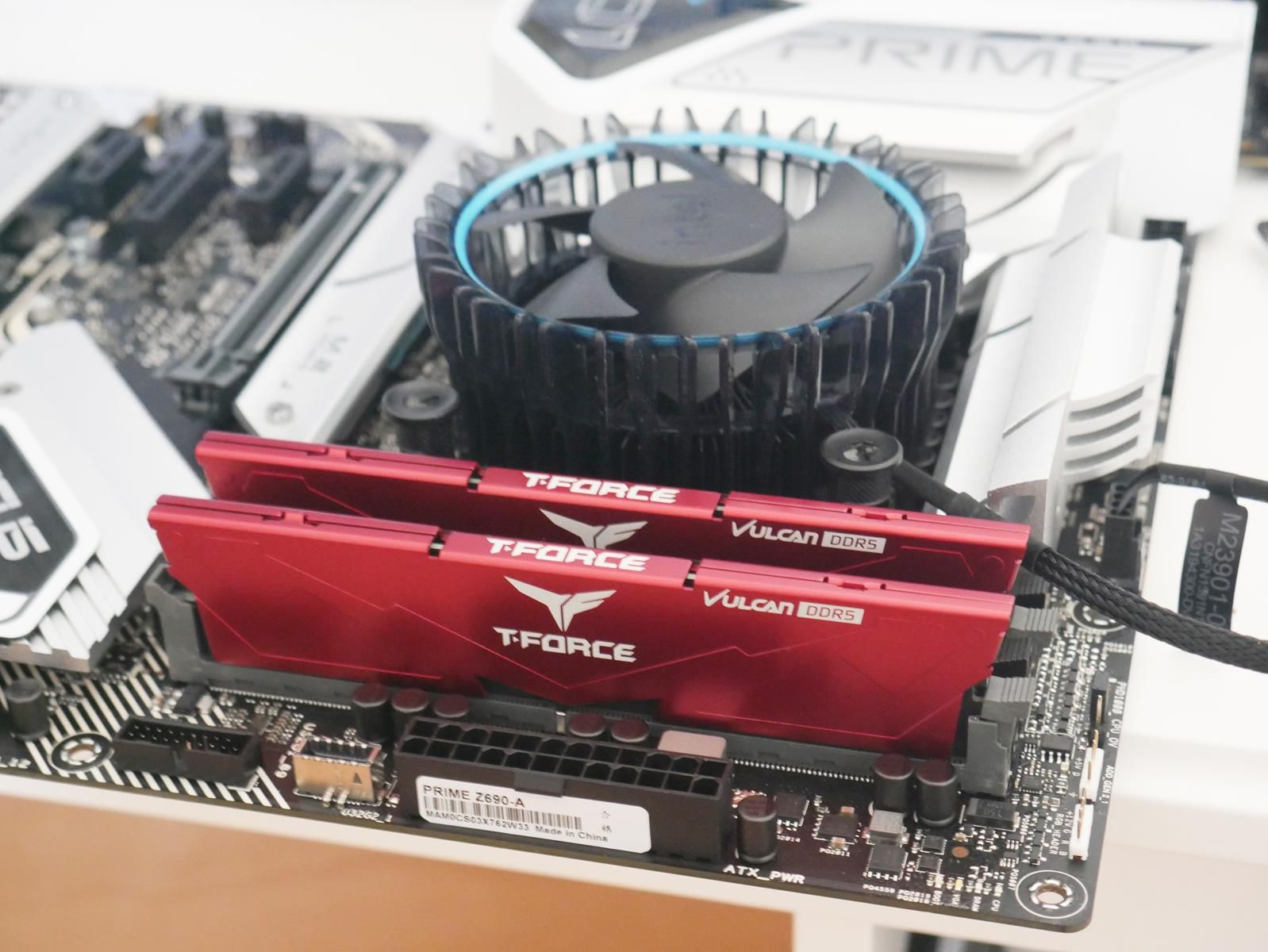 Review T-Force Vulcan DDR5 5200 Mhz 175