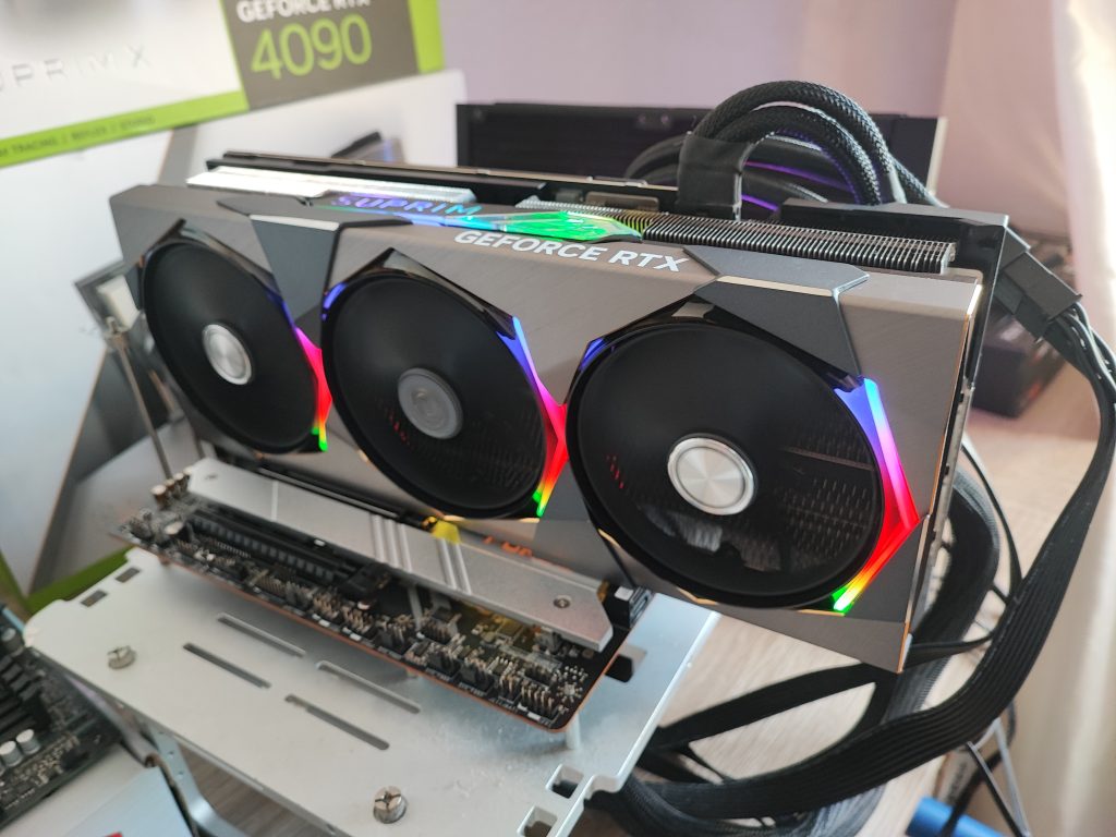 Review MSI RTX 4090 Suprim X 2 Review MSI RTX 4090 Suprim X 2