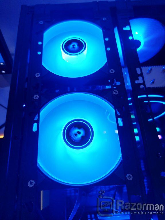 Review Arctic P12 PWM PST A-RGB 11