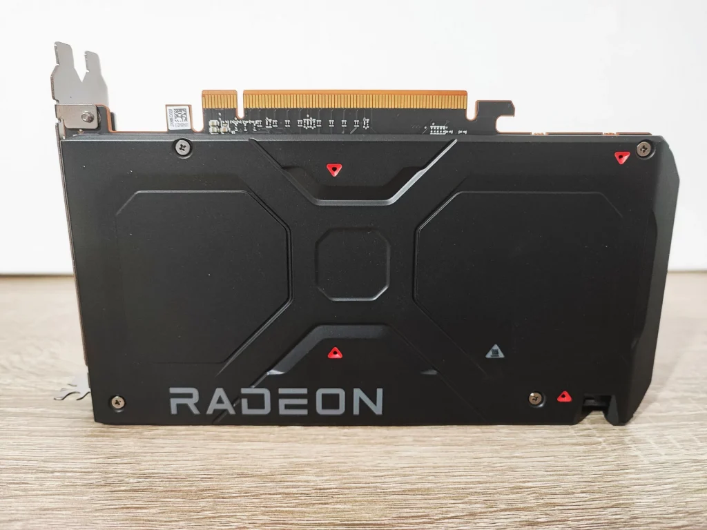 Review AMD Radeon RX 7600 14