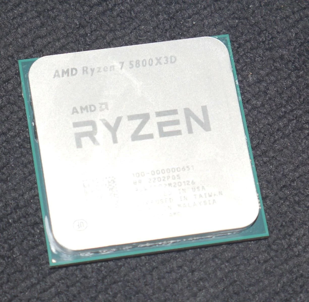 Review AMD Ryzen 7 5800X3D 16 Review AMD Ryzen 7 5800X3D 14