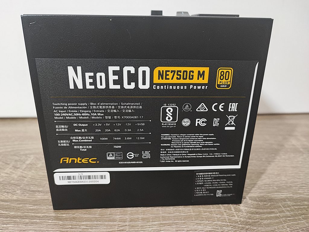 Review ANTEC NE750G M 169