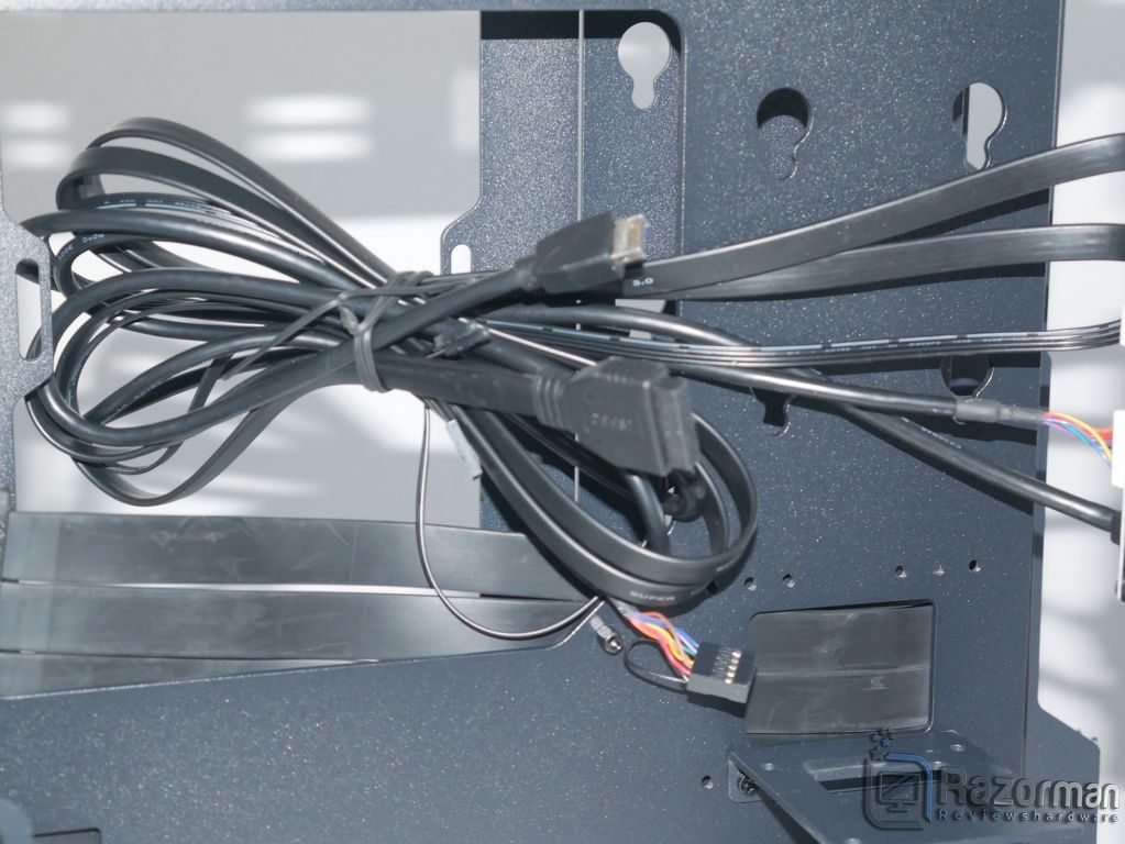 Review Antec Striker 16 Review Antec Striker 15