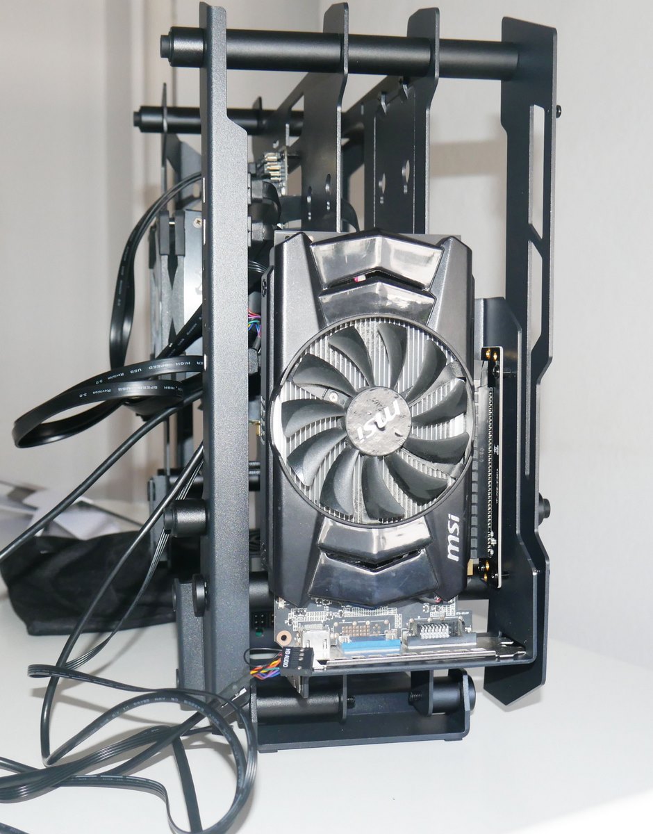 Review Antec Striker 17 Review Antec Striker 16