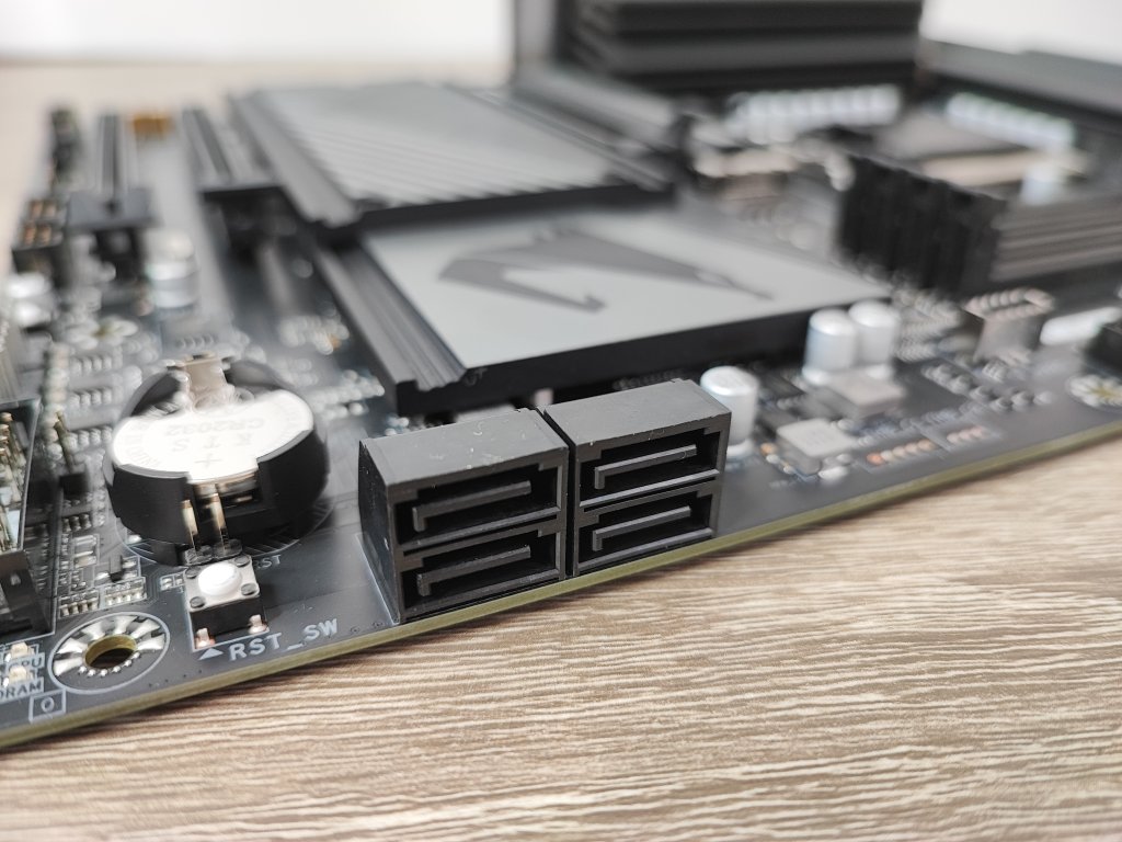 Review Aorus B760 Elite AX 21 Review Aorus B760 Elite AX 21