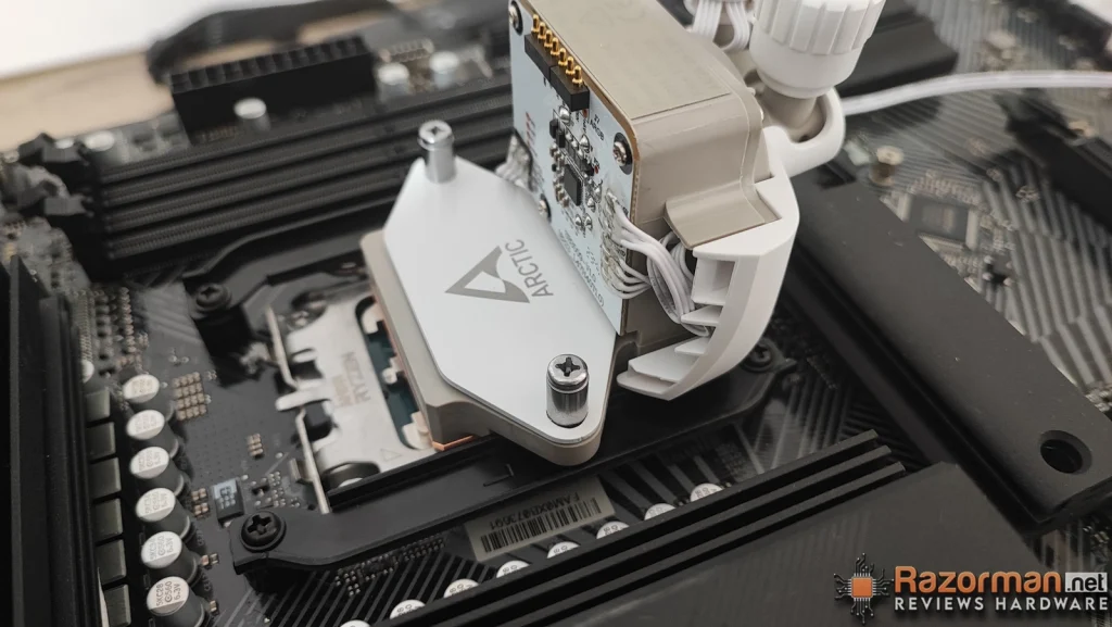 Review Arctic Liquid Freezer III 240-ARGB 27 Review Arctic Liquid Freezer III 240-ARGB 27