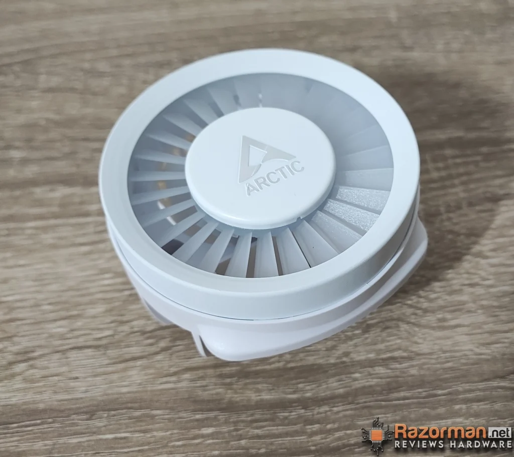 Review Arctic Liquid Freezer III 240-ARGB 13 Review Arctic Liquid Freezer III 240-ARGB 13