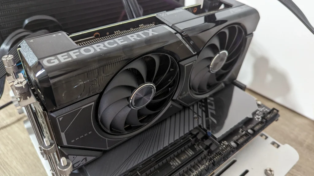 Review ASUS Dual Geforce RTX 4070 12 GB 404