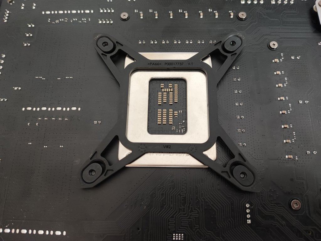 Review ASUS ROG RYUO III 360 ARGB 20