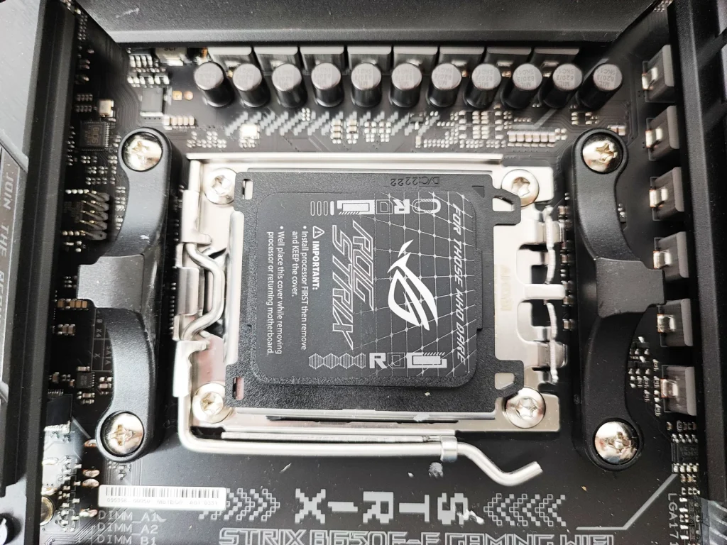 Review ASUS Rog Strix B650E-F Gaming Wifi 15 Review ASUS Rog Strix B650E-F Gaming Wifi 15