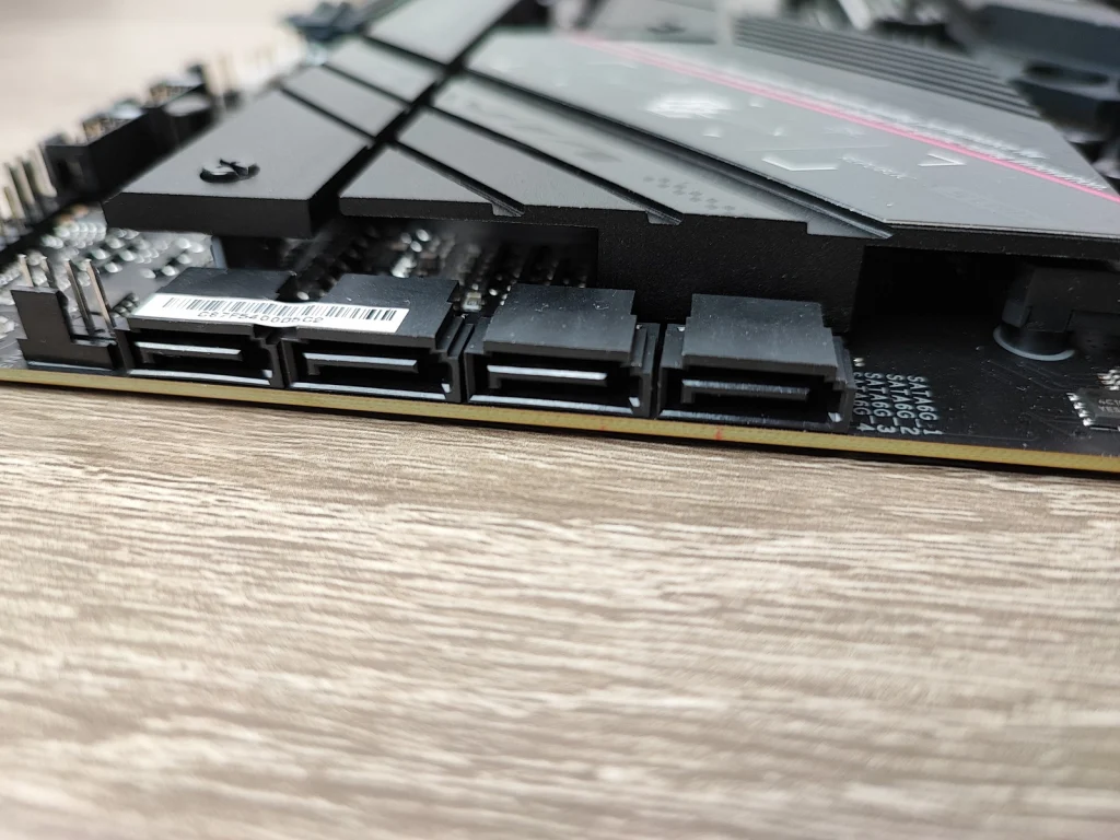 Review ASUS Rog Strix B650E-F Gaming Wifi 20 Review ASUS Rog Strix B650E-F Gaming Wifi 20