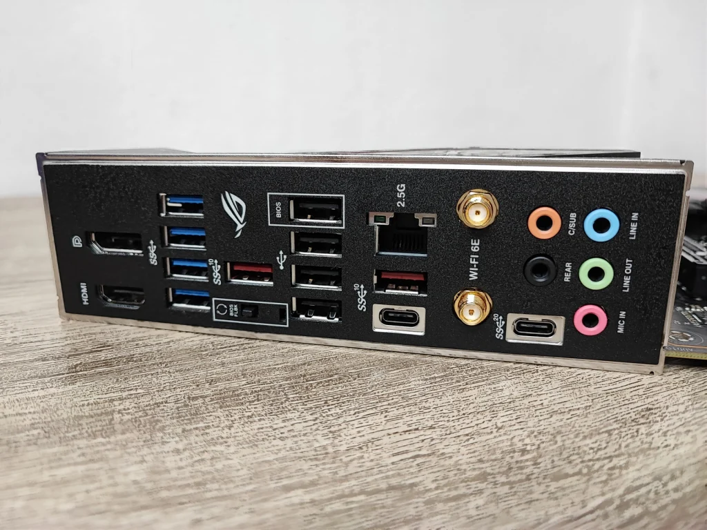 Review ASUS Rog Strix B650E-F Gaming Wifi 23 Review ASUS Rog Strix B650E-F Gaming Wifi 23