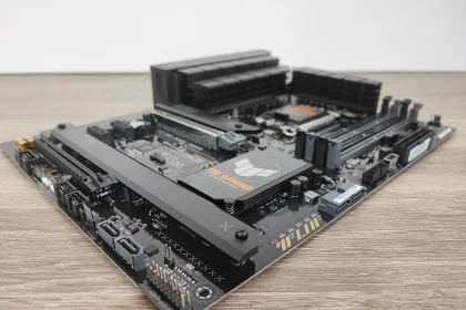 Review ASUS TUF GAMING B760-PLUS WIFI D4 10
