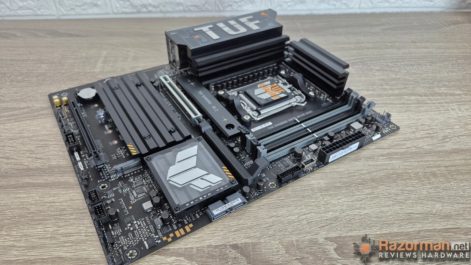 ASUS TUF GAMING X870-PLUS WIFI