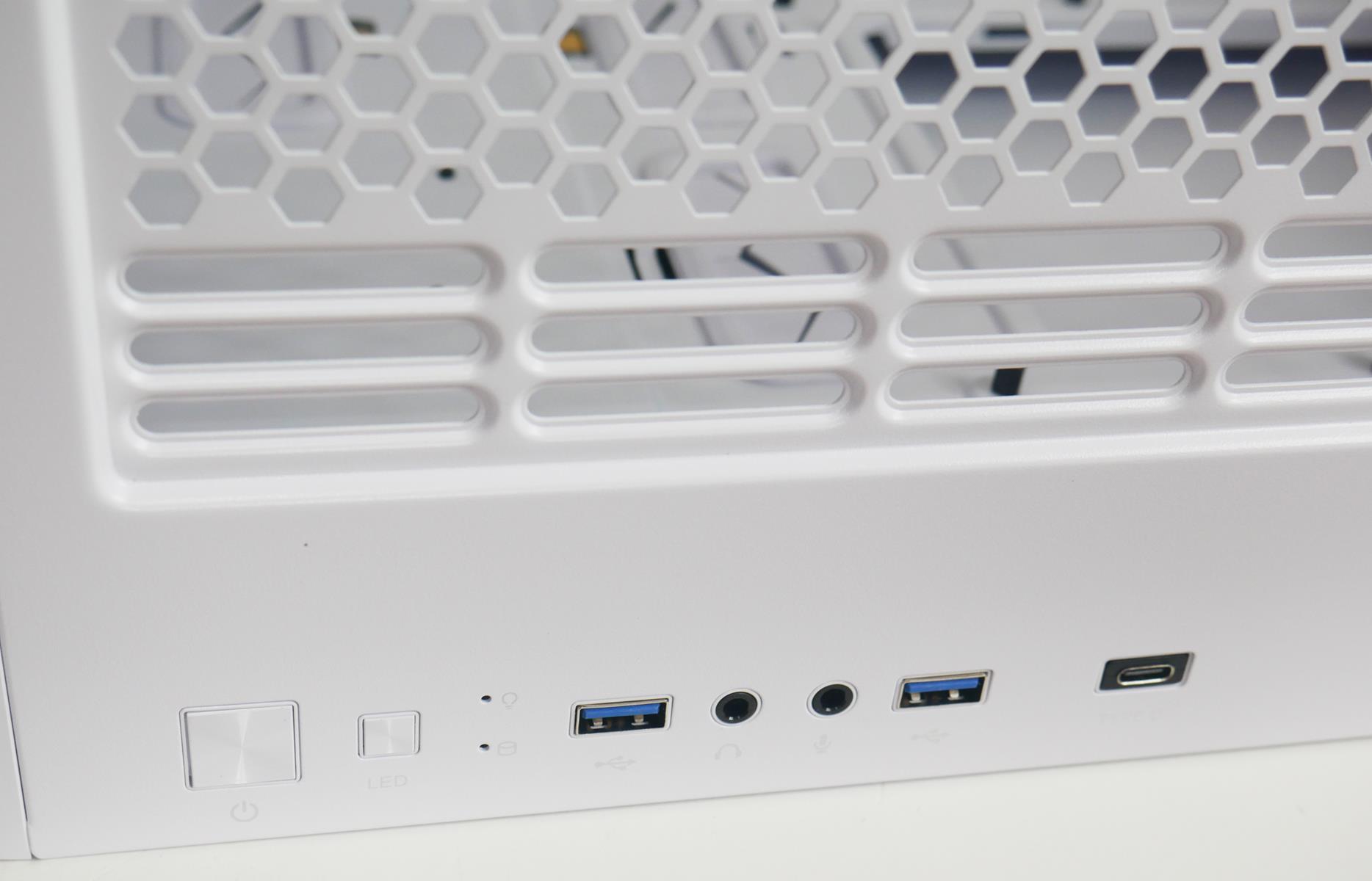 Review Antec DP505 White 13 Review Antec DP505 White 12