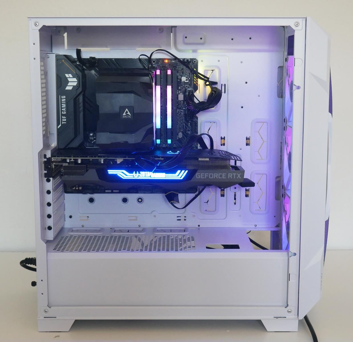 Review Antec DP505 White 36 Review Antec DP505 White 35