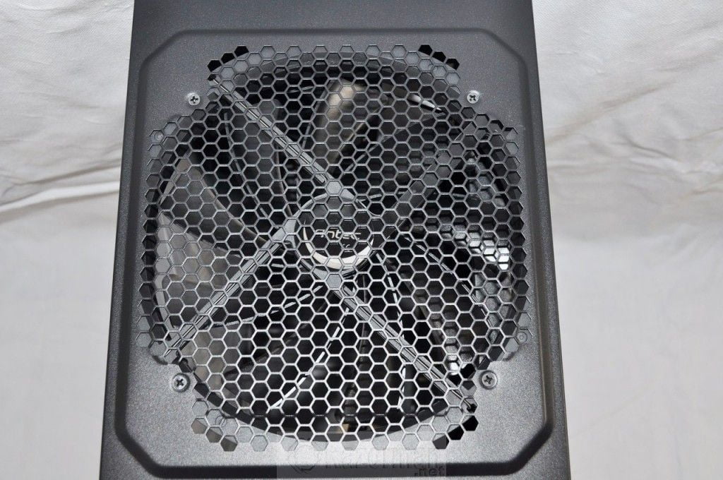 Antec Eleven Hundred (24) Review Antec Eleven Hundred 13