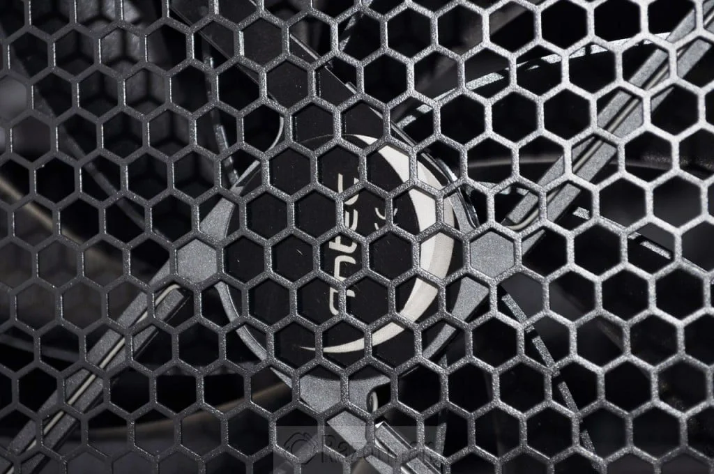 Antec Eleven Hundred (25) Review Antec Eleven Hundred 14