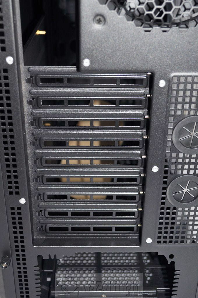 Antec Eleven Hundred (31) Review Antec Eleven Hundred 20