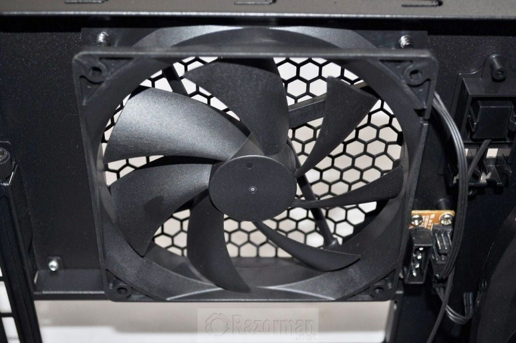 Antec Eleven Hundred (49) Review Antec Eleven Hundred 7