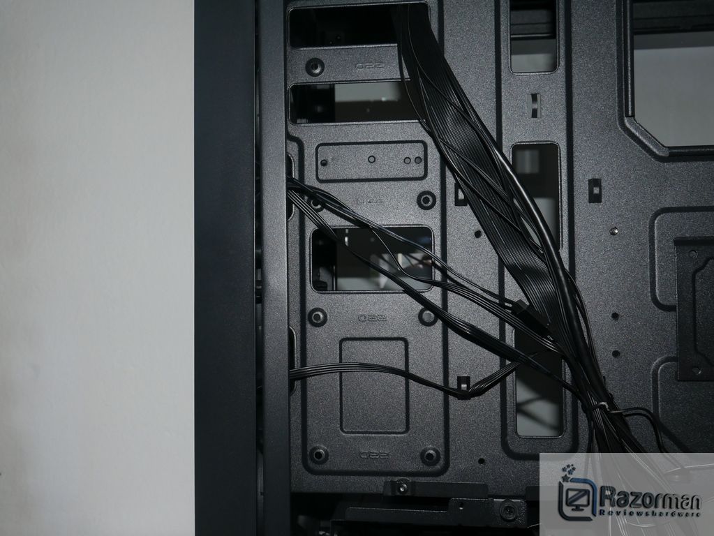 Review Antec NX320 25 Review Antec NX320 24
