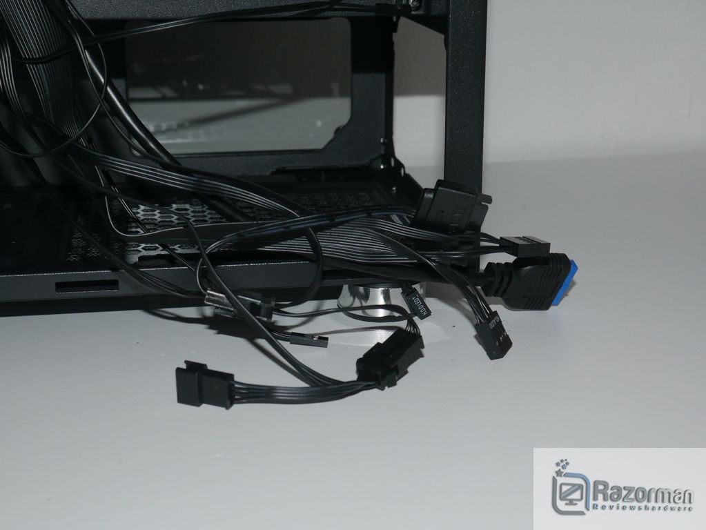 Review Antec NX320 21 Review Antec NX320 20