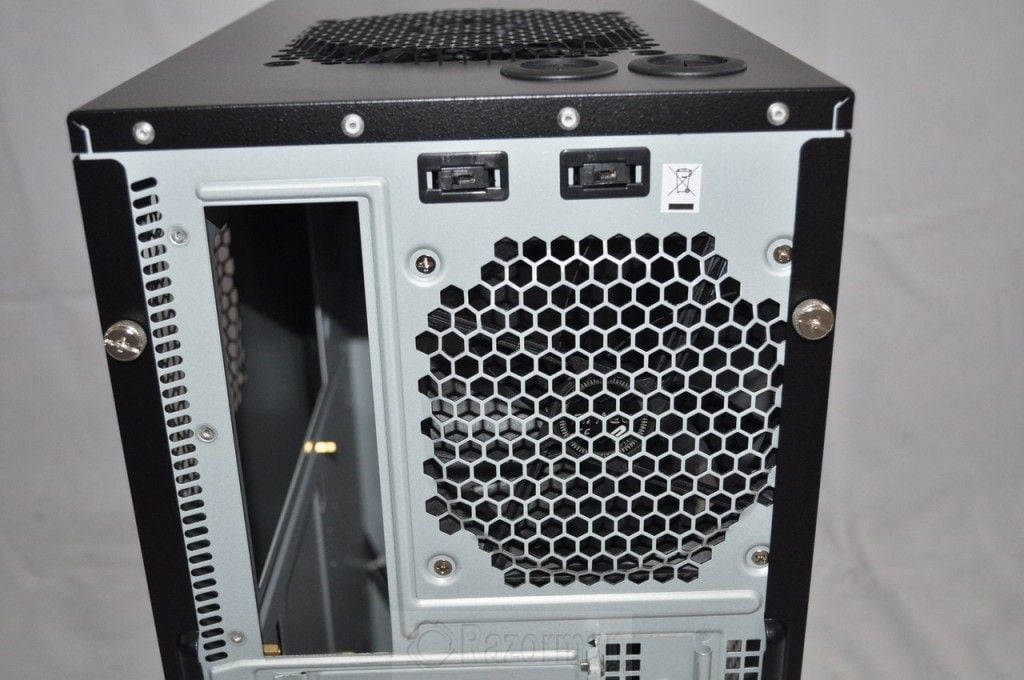 Antec Three Hundred Two (28) Review Caja Antec Three Hundred Two 10