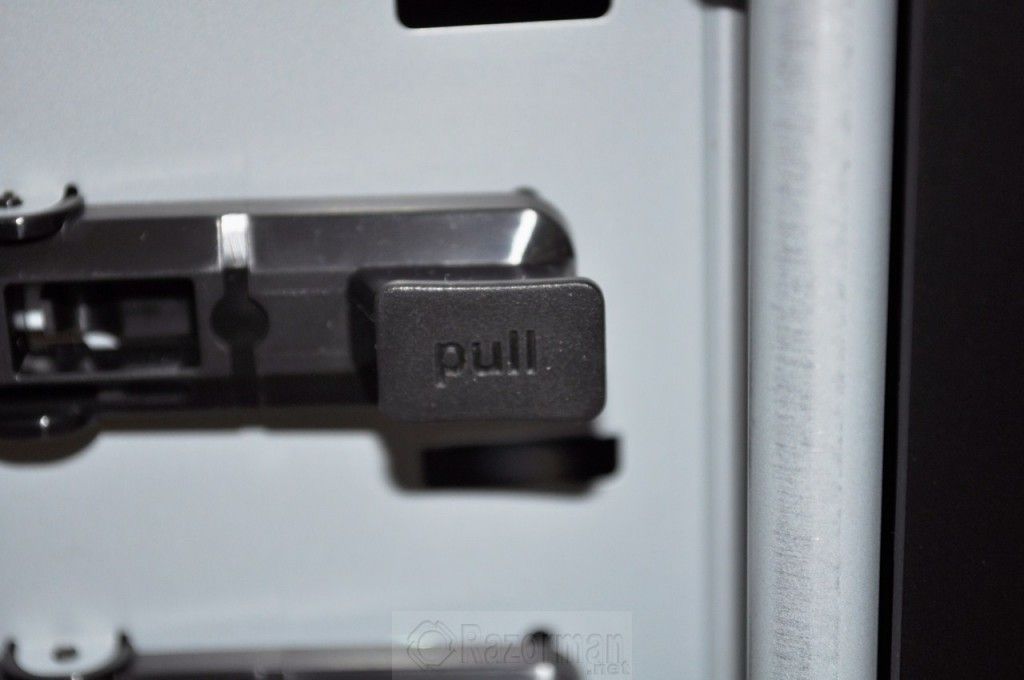 Review Caja Antec Three Hundred Two 8