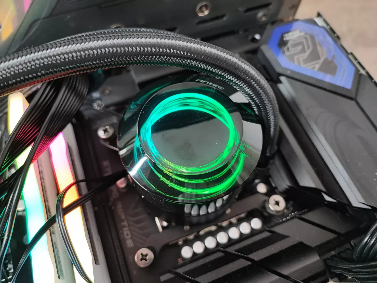 Review Antec VORTEX 360 ARGB 1