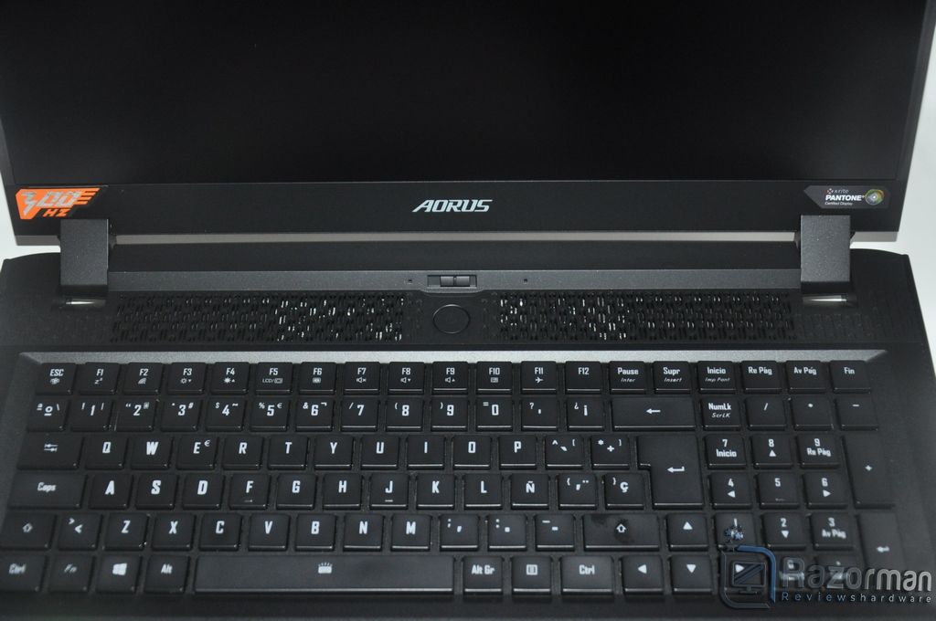 Review Aorus G17 XC 22