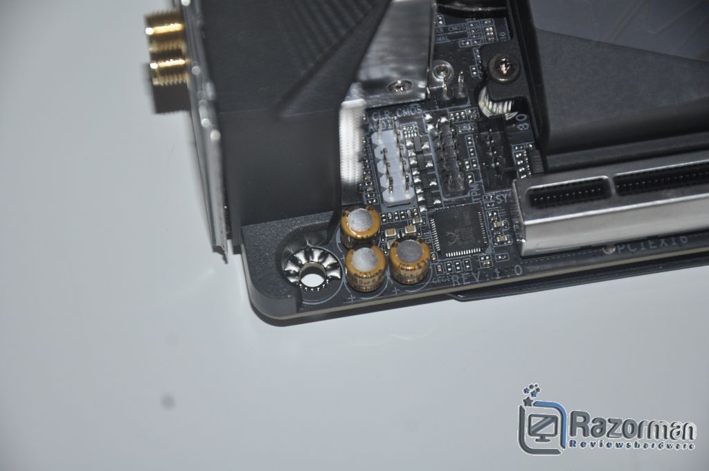 Review Aorus B550i PRO AX 16 Review Aorus B550i PRO AX 15