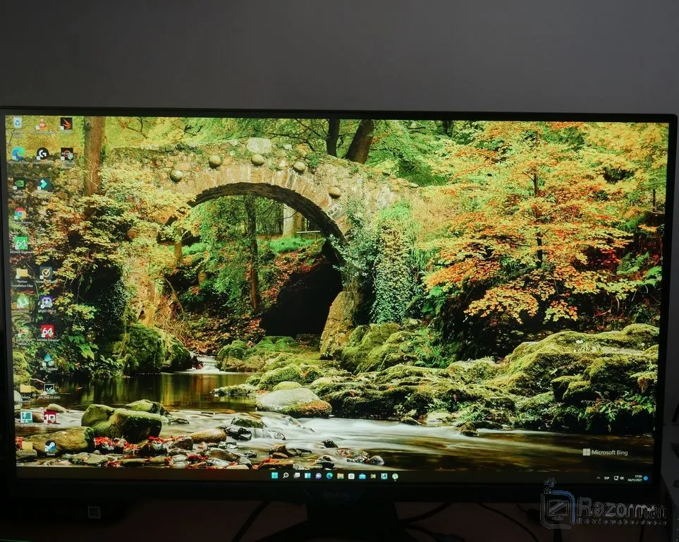 Review Aorus FI32U 14