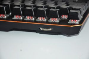 Review Aorus K7 17 Review Aorus K7 16