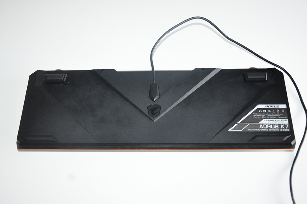 Review Aorus K7 21 Review Aorus K7 20