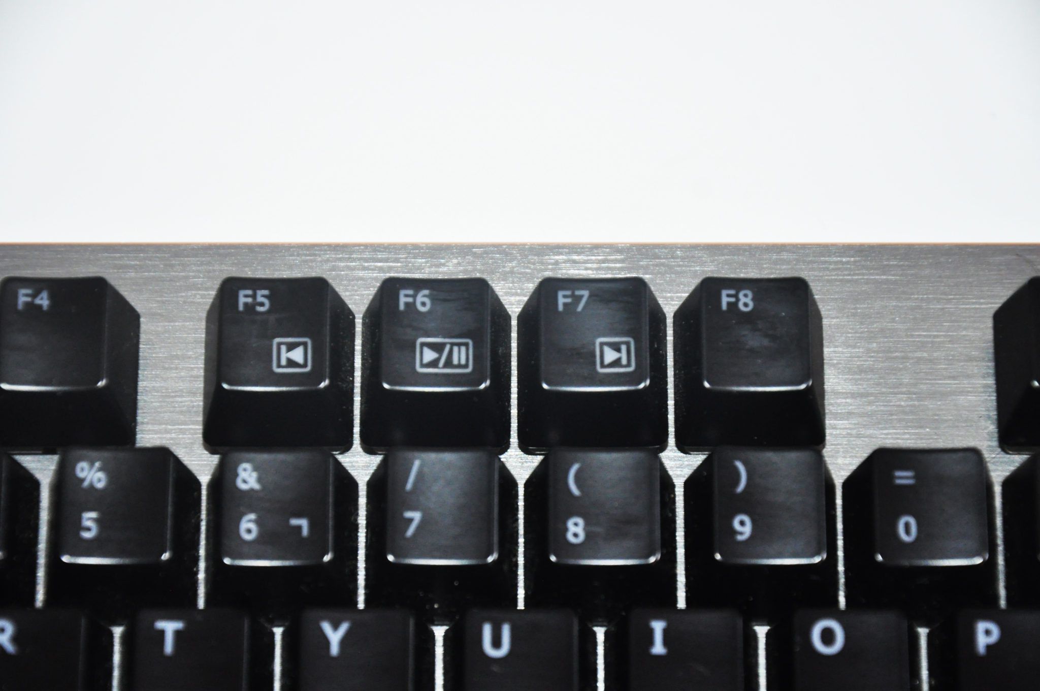 Review Aorus K7 11