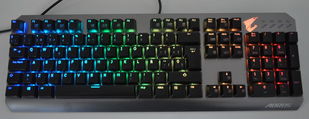 Review Aorus K7 4