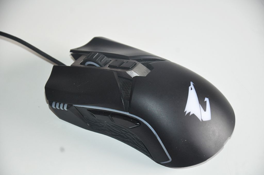 Review AORUS M5 9