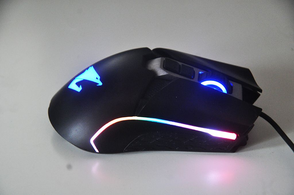 Review AORUS M5 23