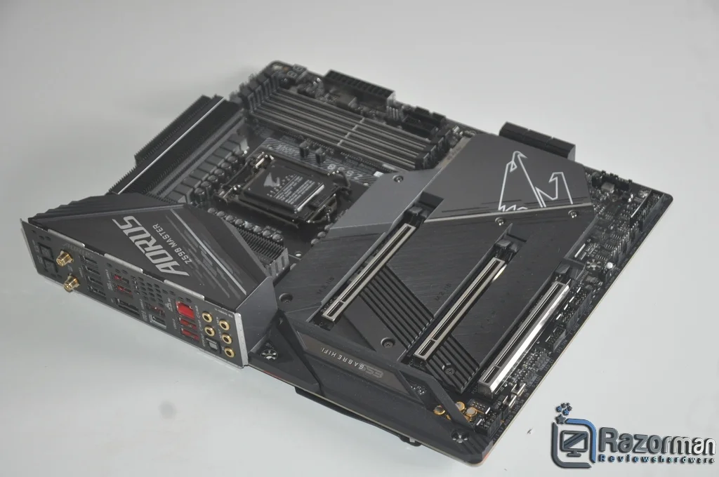 Review Aorus Z590 Master 6