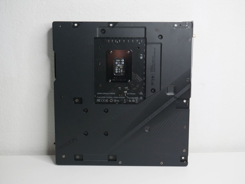 Review Gigabyte Aorus Z690 Xtreme 27 Review Gigabyte Aorus Z690 Xtreme 26