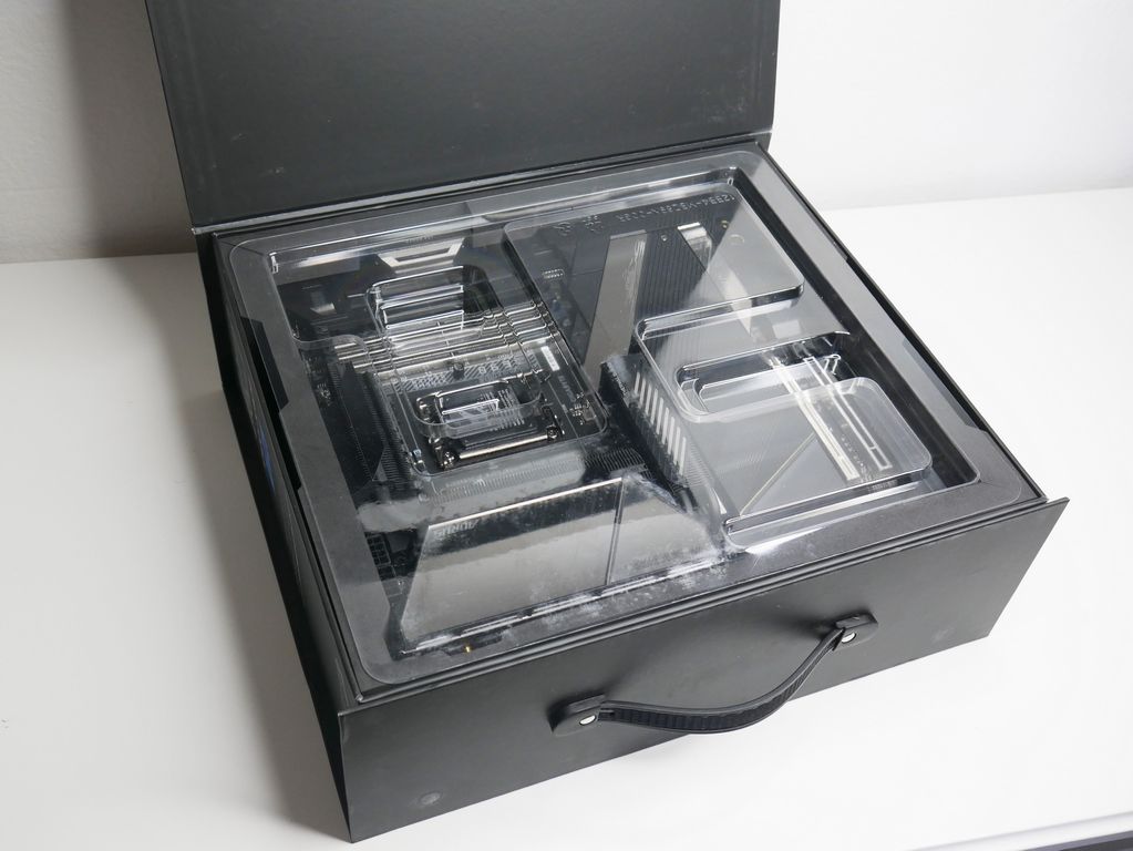 Review Gigabyte Aorus Z690 Xtreme 7 Review Gigabyte Aorus Z690 Xtreme 6