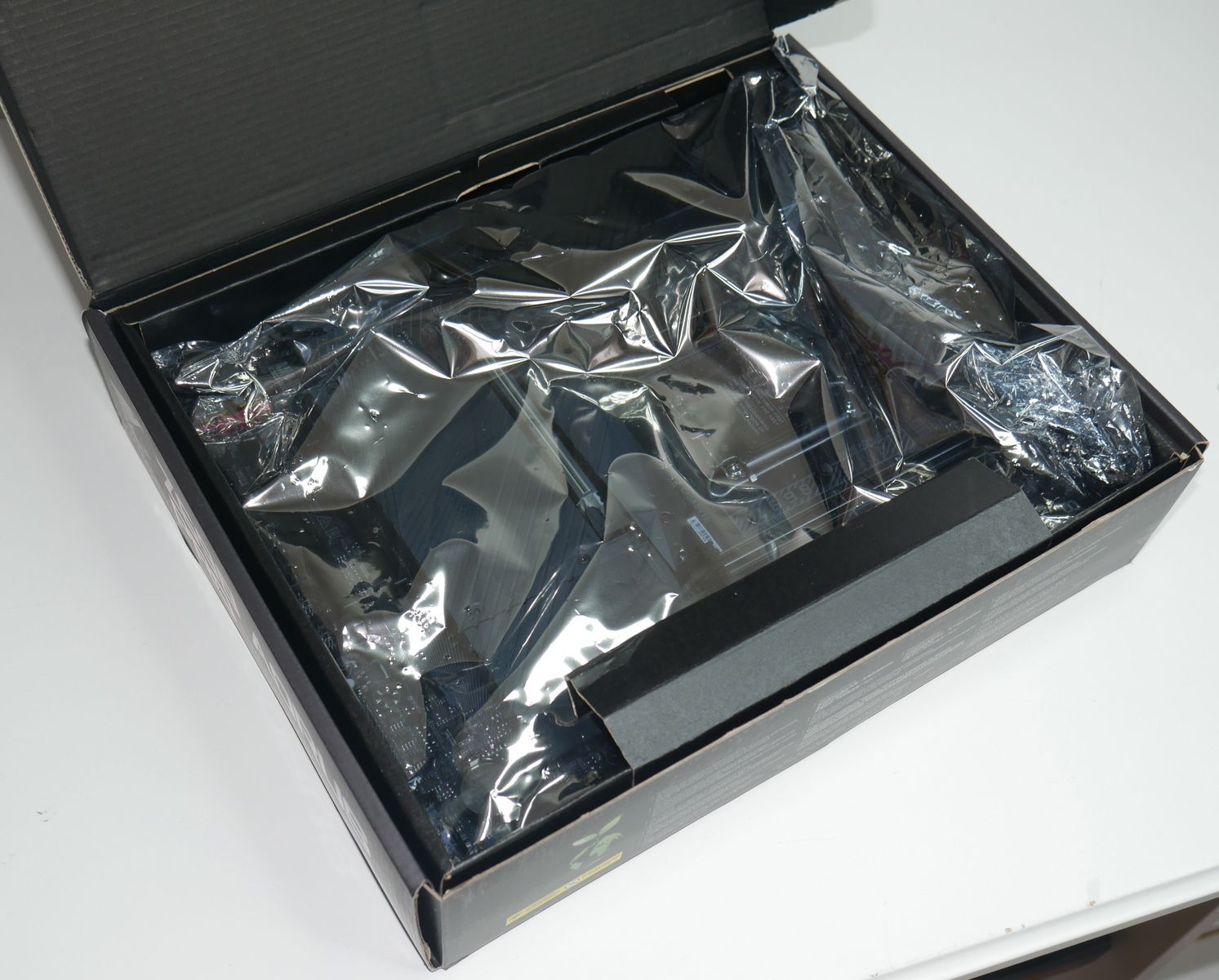 Review Aorus Z690 PRO 6 Review Aorus Z690 PRO 5