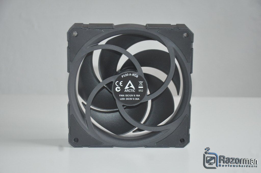 Review Arctic Bionix P120 A-RGB 8 Review Arctic Bionix P120 A-RGB 7