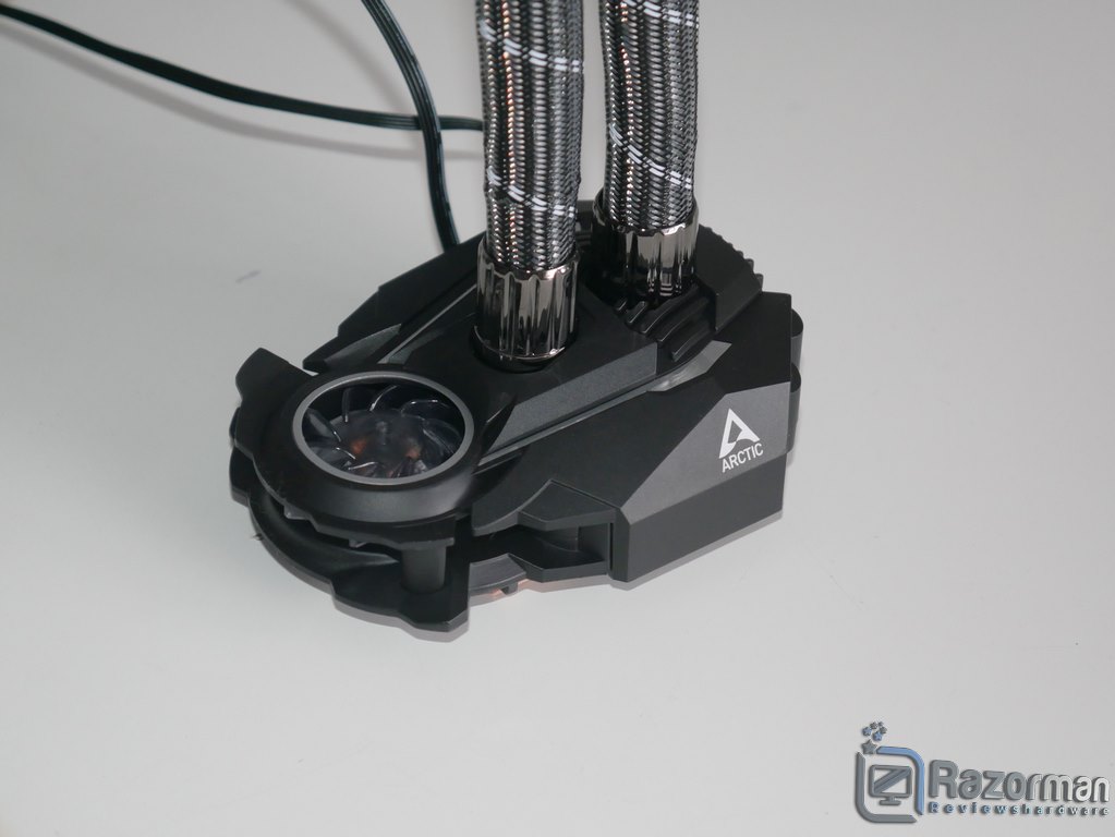 Review Arctic Liquid Freezer II 360 RGB 13