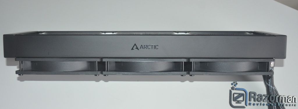 Review Arctic Liquid Freezer II 420 15