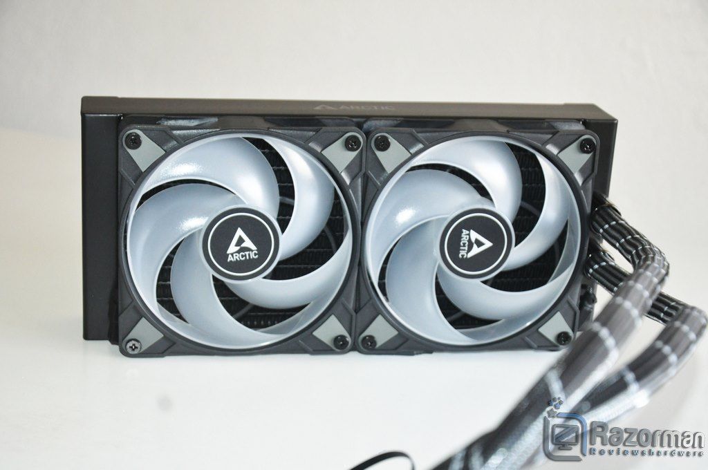 Review Arctic Liquid Freezer II 240 A-RGB 13