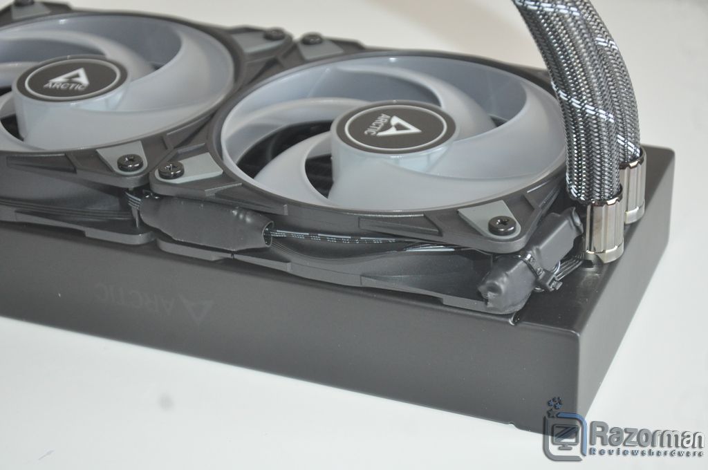 Review Arctic Liquid Freezer II 240 A-RGB 15 Review Arctic Liquid Freezer II 240 A-RGB 14