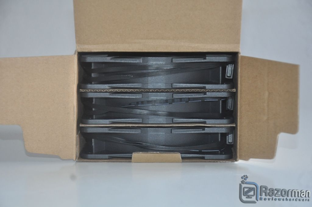 Review Arctic P12 PWM PST A-RGB 6 Review Arctic P12 PWM PST A-RGB 5