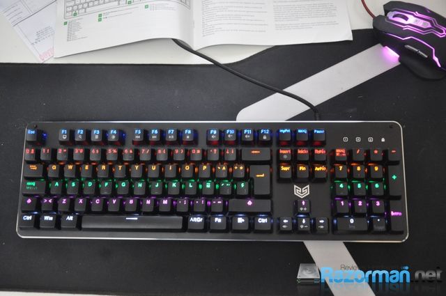 Review teclado BG Raven 40